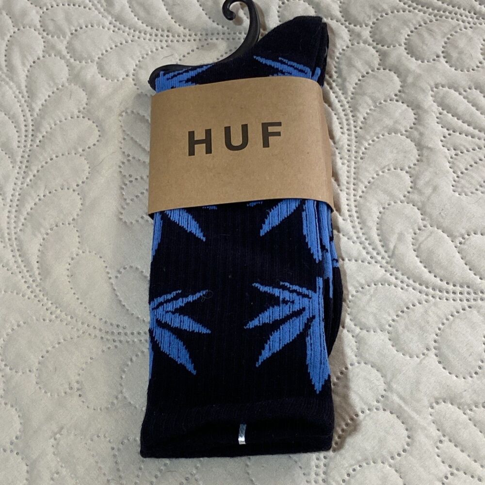 HUF Socks Plant Life Crew Socks Black With Blue Leaves One Size Cannabis New